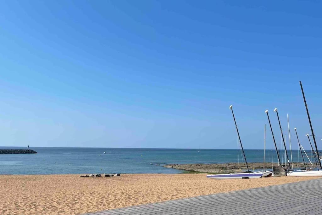 Studio En Residence La Baie De L Adon Saint Gilles Croix de vie Eksteriør billede
